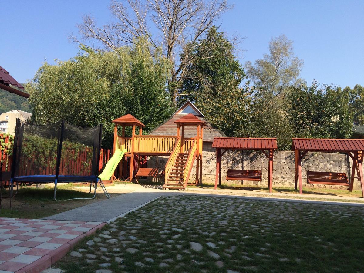 Dream Hostel Carpathians Rahău Exterior foto
